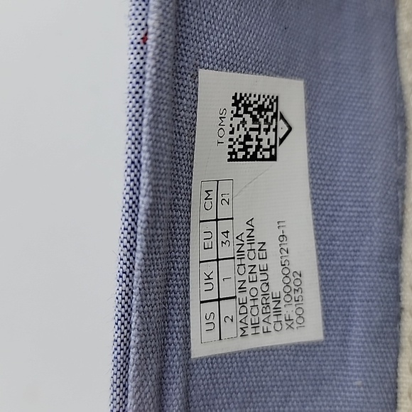 ⭐️3/ $30⭐️ TOMS Classics Heart Motif Woven Kids Espadrilles Slip-on Blue Size 2 - Picture 12 of 15